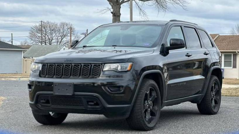 JEEP GRAND CHEROKEE 2018 1C4RJFAG0JC433238 image